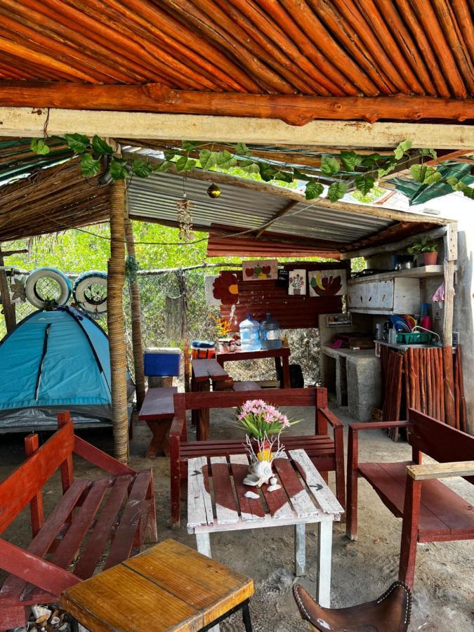 Casa De Los Santos Camping Y Eco Cabanas Isla Holbox Dış mekan fotoğraf